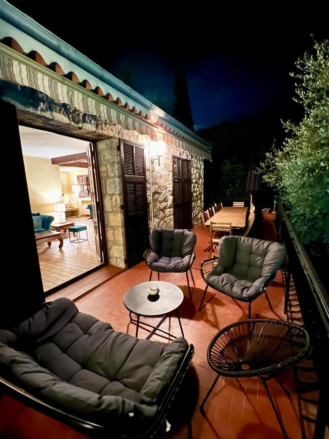 Entre Nice Et Monaco Grande Villa Avec Piscine Privee 12 Personnes Drap Exterior photo